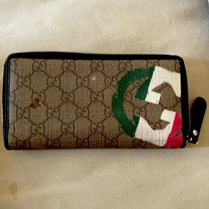 Gucci Wallet